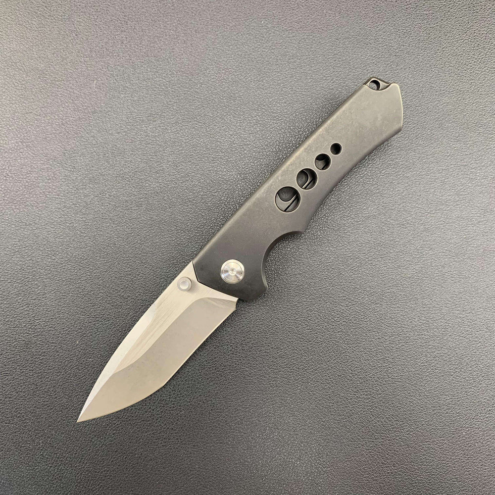 JJ091 Titan Heavy-Duty Titanium Folder - M390 Steel